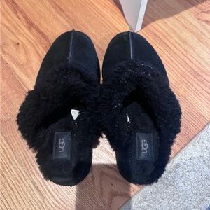 UGG Women's Cozy Black Slippers